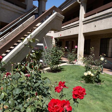 Premier Inns Таузанд-Окс Экстерьер фото